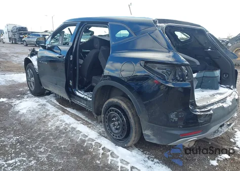 2023 Chevrolet Blazer Awd 2Lt from USA, damaged, VIN 3GNKBHR42PS222086